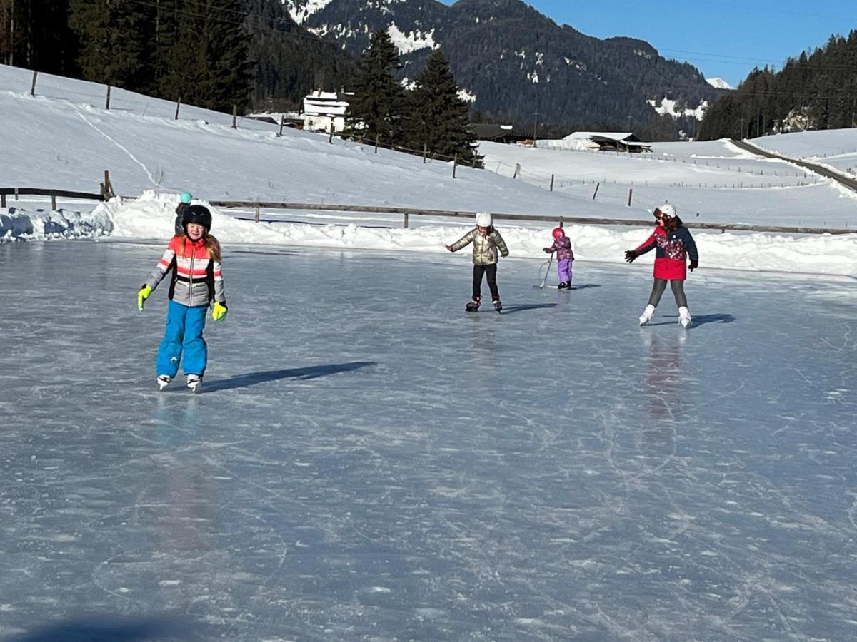 Hotel Gasthof Seeblick Zeutschach المظهر الخارجي الصورة