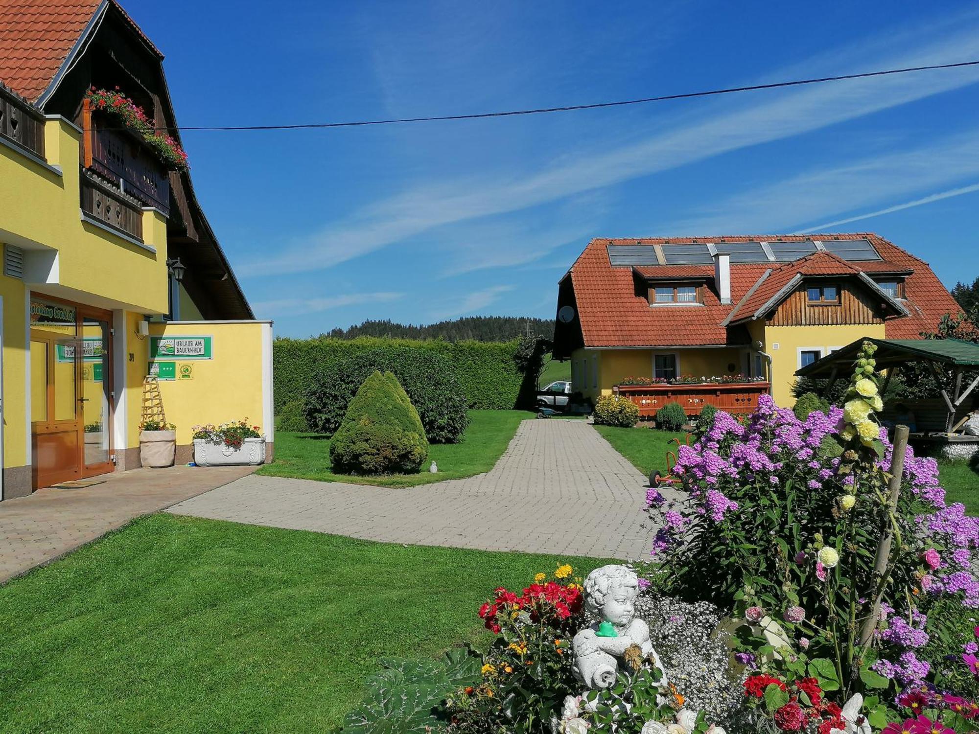 Hotel Gasthof Seeblick Zeutschach المظهر الخارجي الصورة